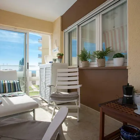 Singularstays El Ii Apartment