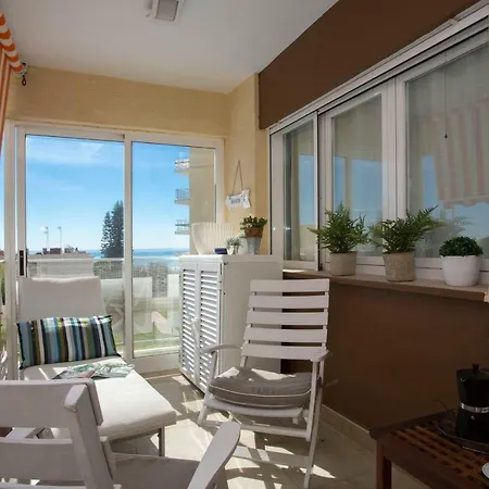 Apartment Singularstays El Ii *